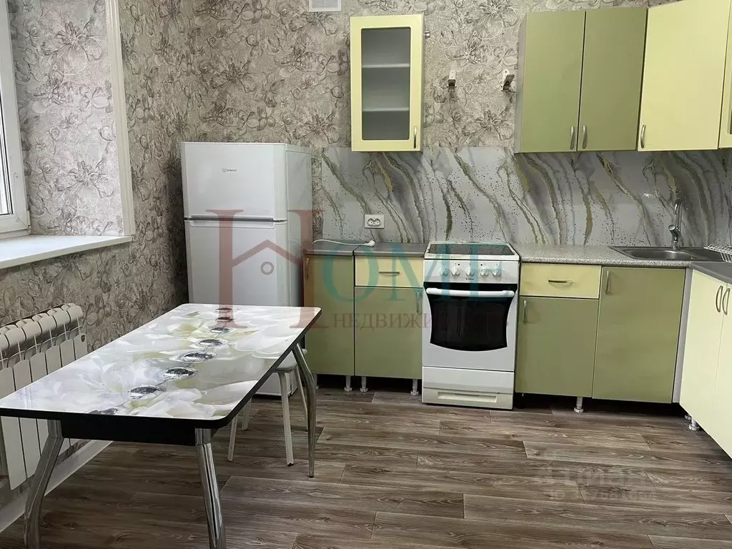 3-к кв. Новосибирская область, Новосибирск Учительская ул., 8 (92.0 м) - Фото 0