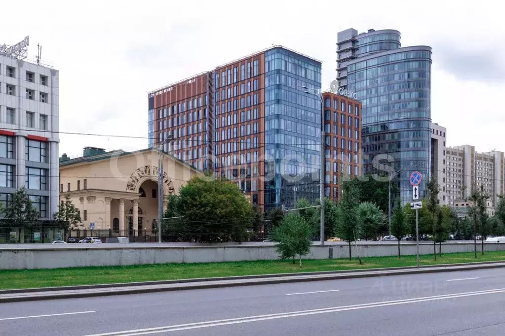 Офис в Москва ул. Коровий Вал, 5 (9700 м) - Фото 1