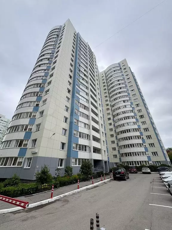 3-к. квартира, 90,8 м, 14/19 эт. - Фото 1