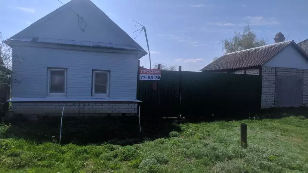 Дом в Саратовская область, Воскресенский район, Елшанское ... - Фото 0