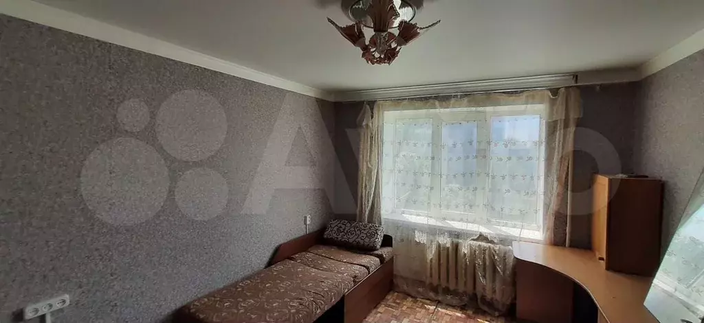 Комната 13 м в 4-к., 4/5 эт. - Фото 0