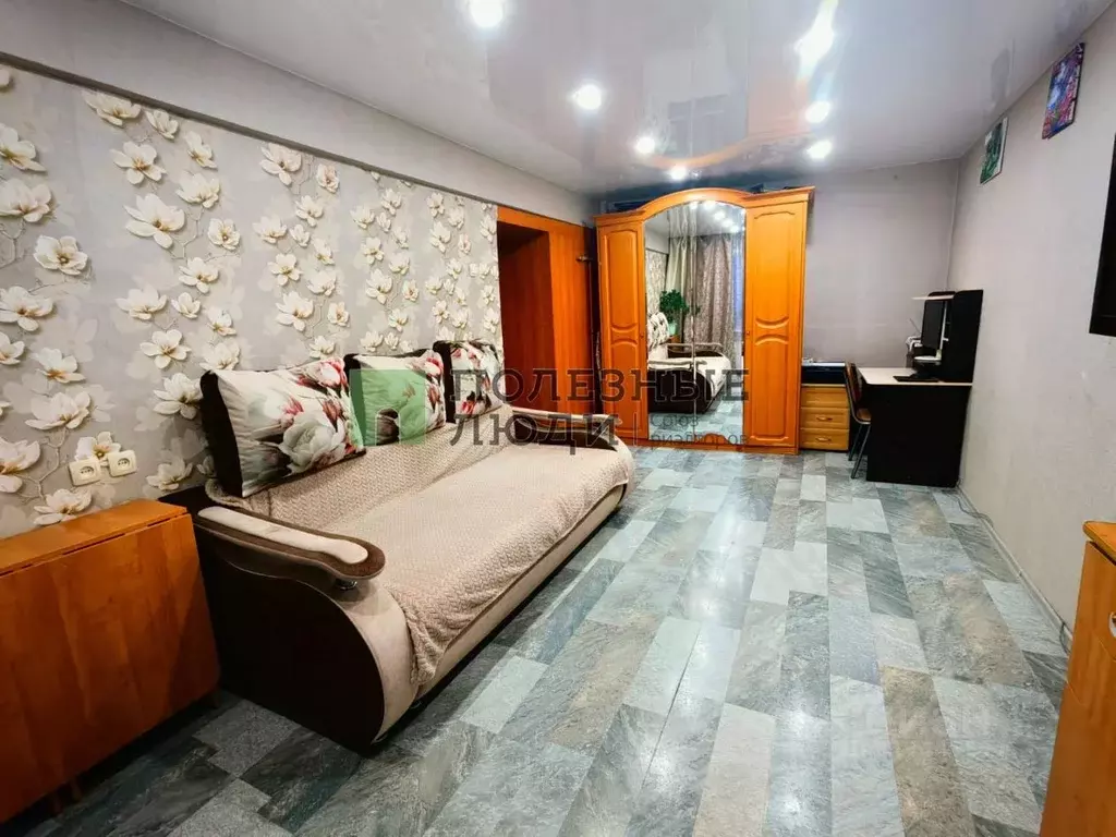 2-к кв. Иркутская область, Ангарск 94-й кв-л, 10 (42.1 м) - Фото 1