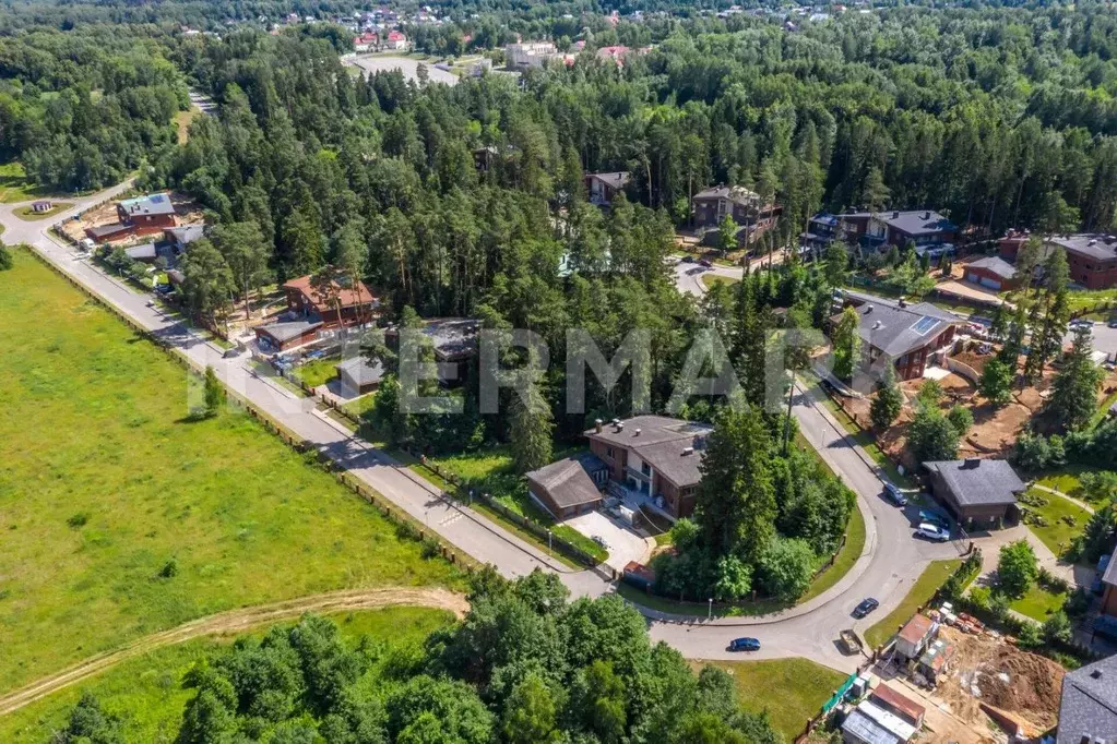 Участок в Московская область, Истра муниципальный округ, пос. ... - Фото 1
