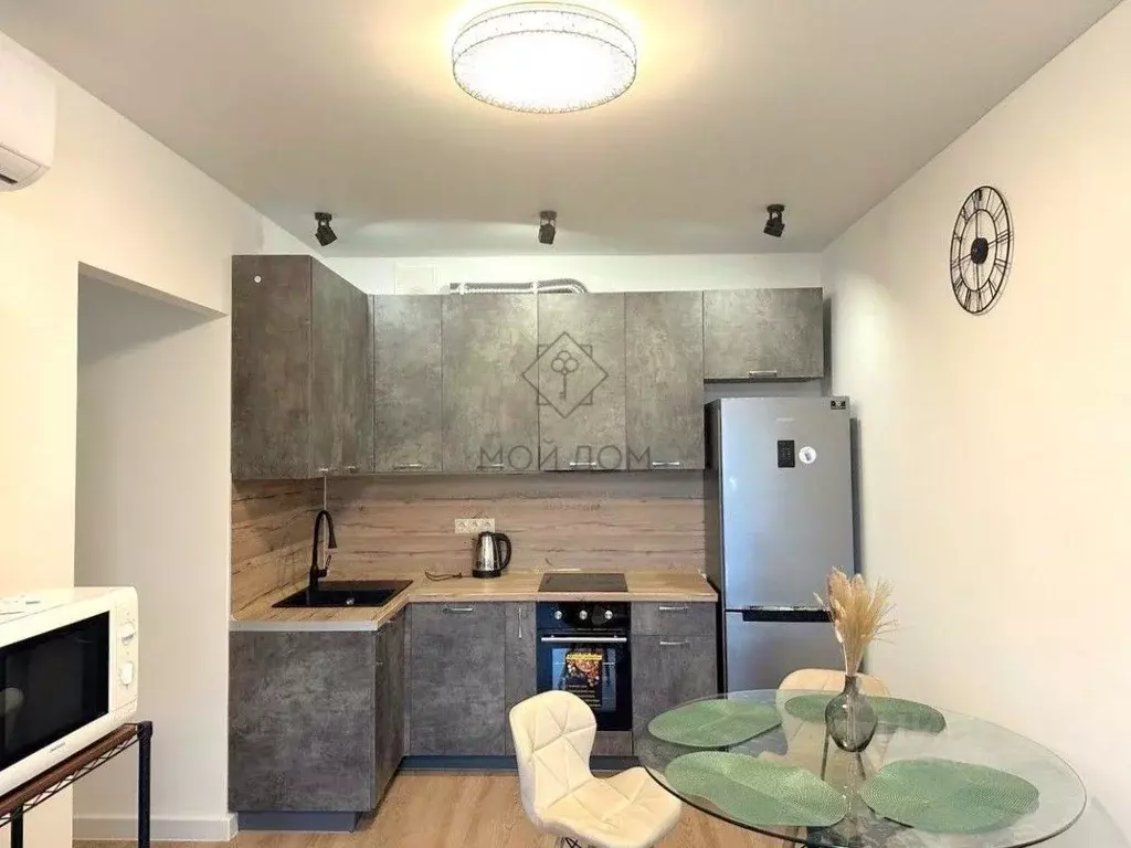 2-к кв. Москва Очаковское ш., 5к2 (50.0 м) - Фото 1