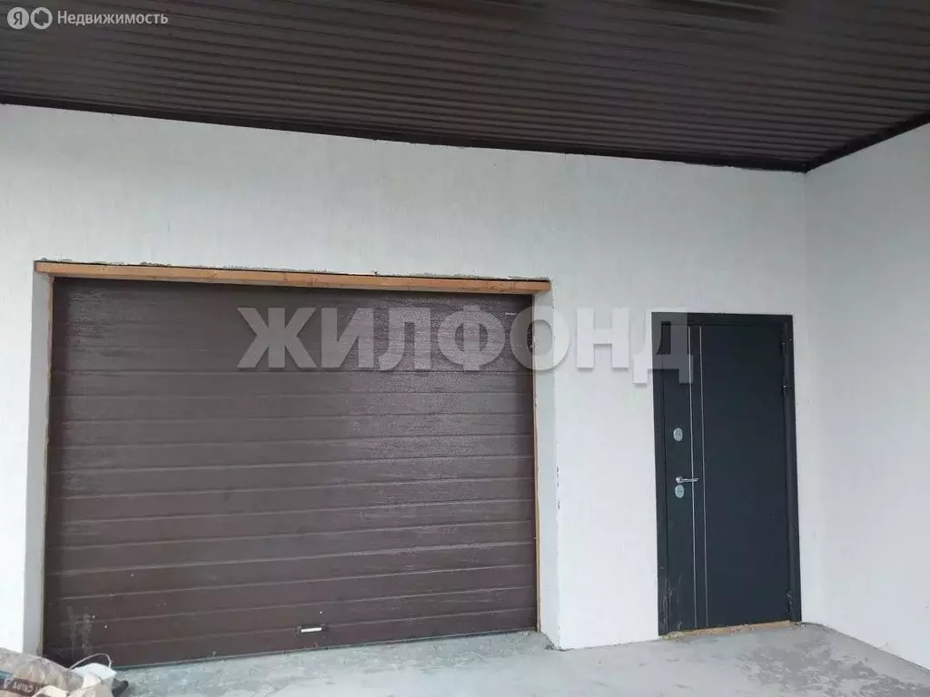 Дом в Усть-Абакан, Малиновая улица (115 м) - Фото 1