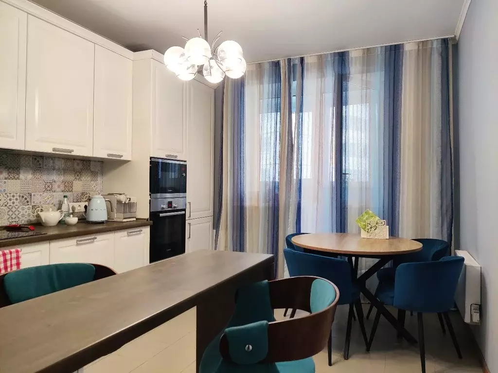 Продаётся 2-к квартира, 56.3 м - Фото 0