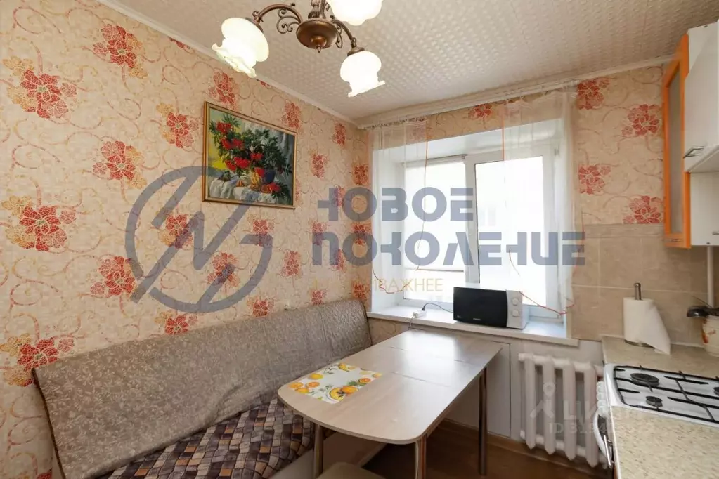 3-к кв. Омская область, Омск ул. Масленникова, 181 (62.8 м) - Фото 1