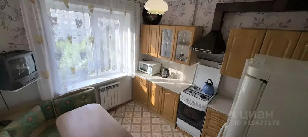 3-к кв. Омская область, Омск ул. Лукашевича, 23А (62.7 м) - Фото 0