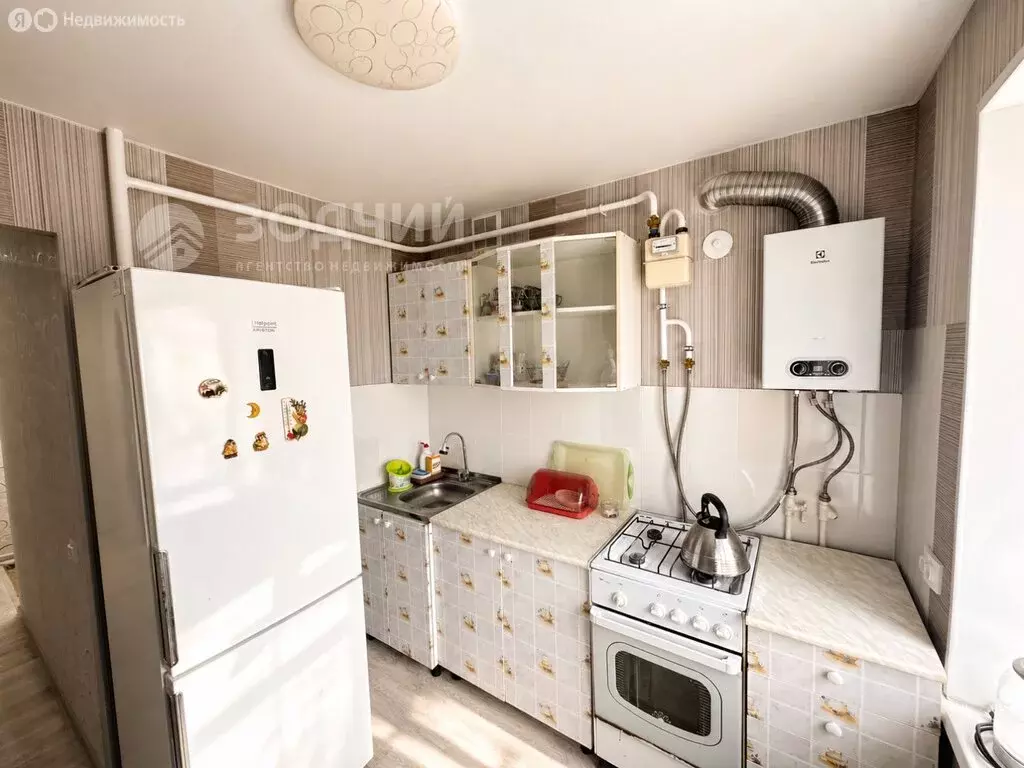 1-комнатная квартира: Канаш, проспект Ленина, 13 (30.3 м) - Фото 2