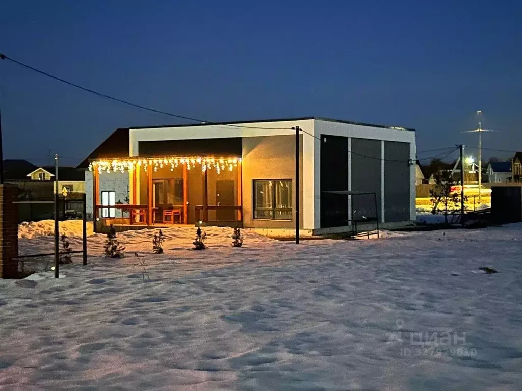 Дом в Московская область, Домодедово Кузьминский кп, 255 (100 м) - Фото 1