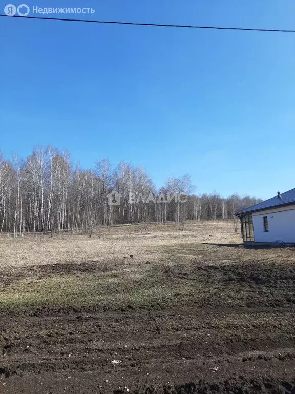 Участок в Октябрьский, микрорайон Радужный, Янтарная улица (11.28 м) - Фото 0