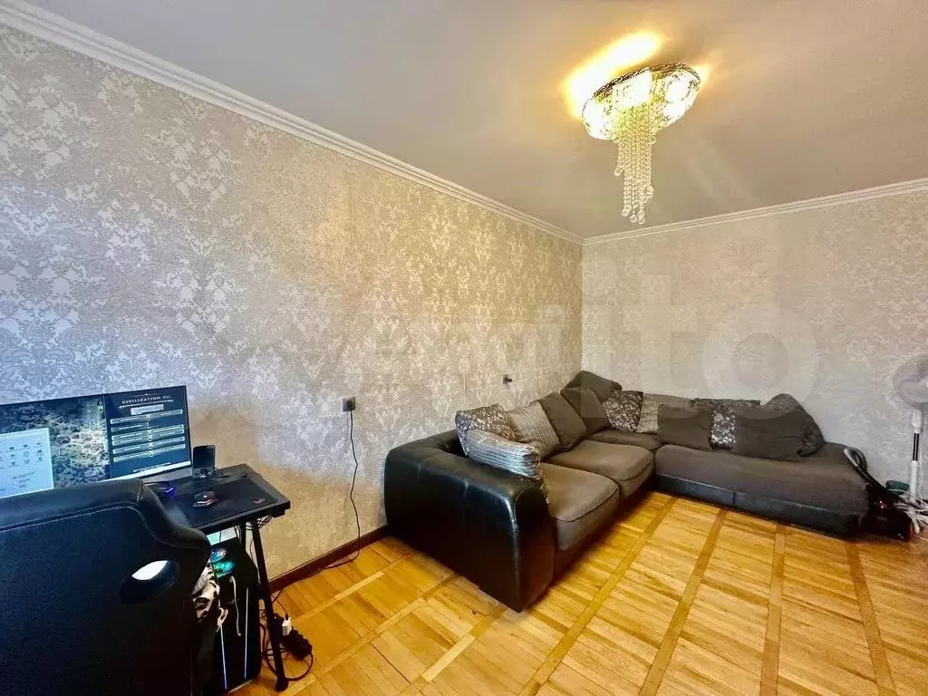 1-к. квартира, 53 м, 4/9 эт. - Фото 0