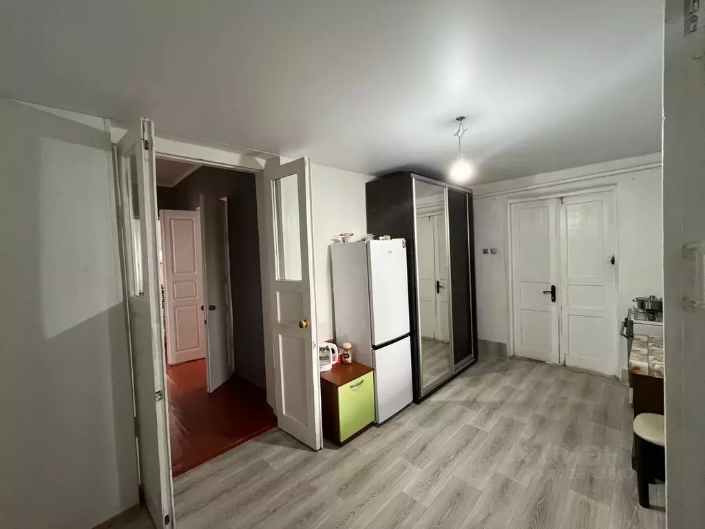 Дом в Крым, Симферополь ул. Титова (75 м) - Фото 2