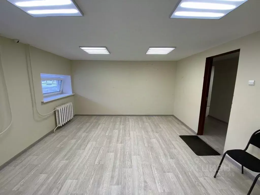 Помещение свободного назначения в Ленинградская область, Отрадное ... - Фото 2