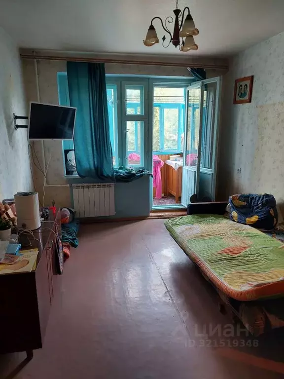 1-к кв. Самарская область, Жигулевск ул. Репина, 24 (33.5 м) - Фото 0
