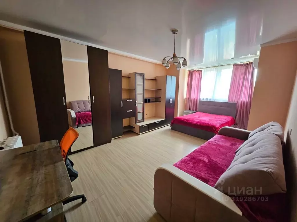 1-к кв. Краснодарский край, Сочи ул. Гагарина, 50 (50.0 м) - Фото 0