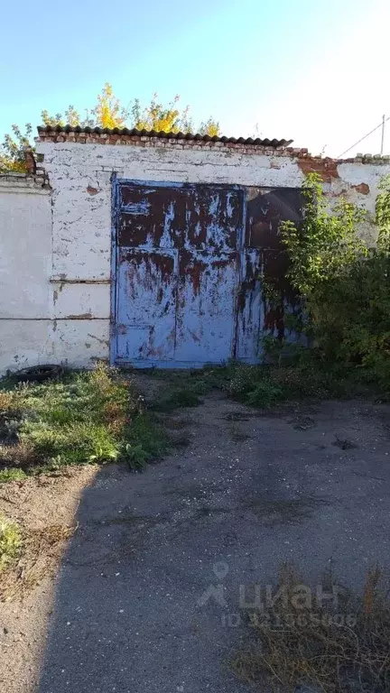 Помещение свободного назначения в Оренбургская область, с. Кваркено ... - Фото 1