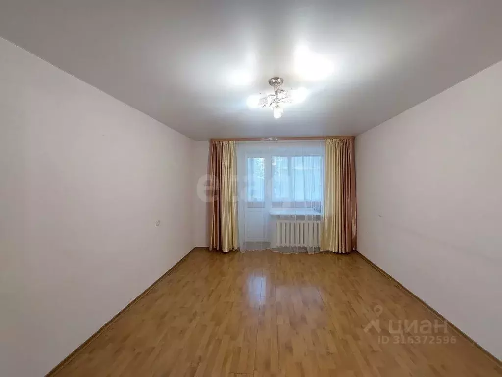 1-к кв. Архангельская область, Котлас ул. Кедрова, 3А (39.6 м) - Фото 0