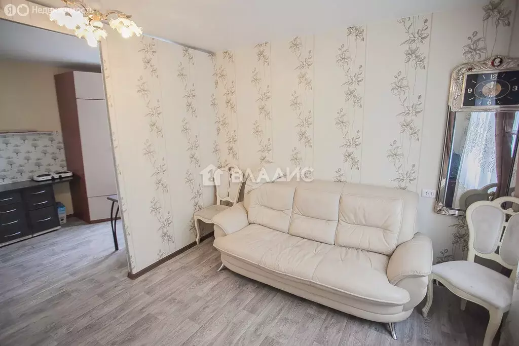 1к в 4-комнатной квартире (18 м) - Фото 0