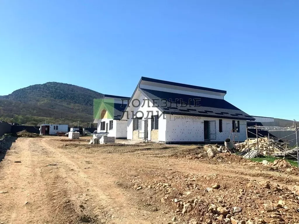 Дом в Севастополь с. Родниковское, ул. Куликова (90 м) - Фото 0