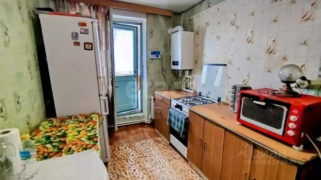 3-к кв. Крым, Бахчисарайский район, с. Плодовое ул. Пушкина, 11 (68.0 ... - Фото 0