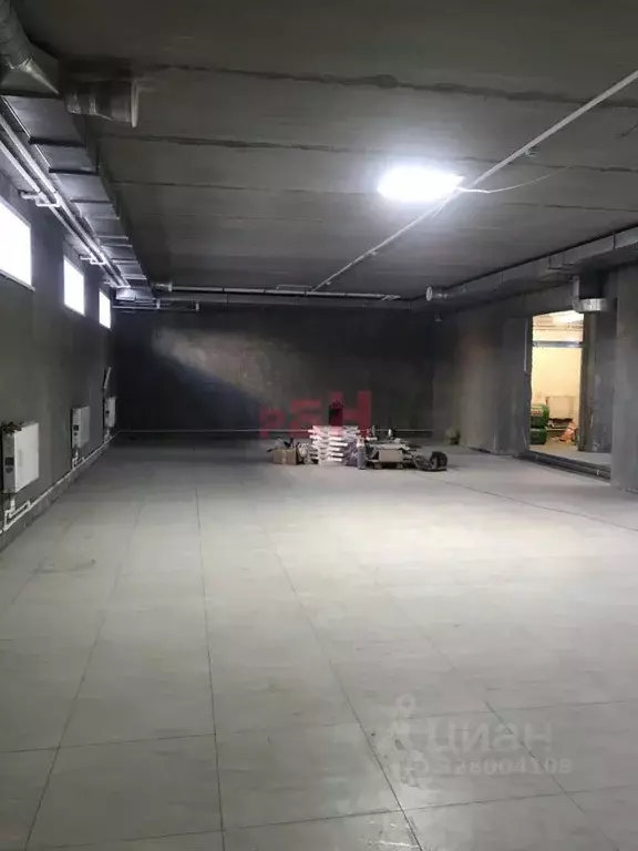 Помещение свободного назначения в Курганская область, Курган ул. ... - Фото 1