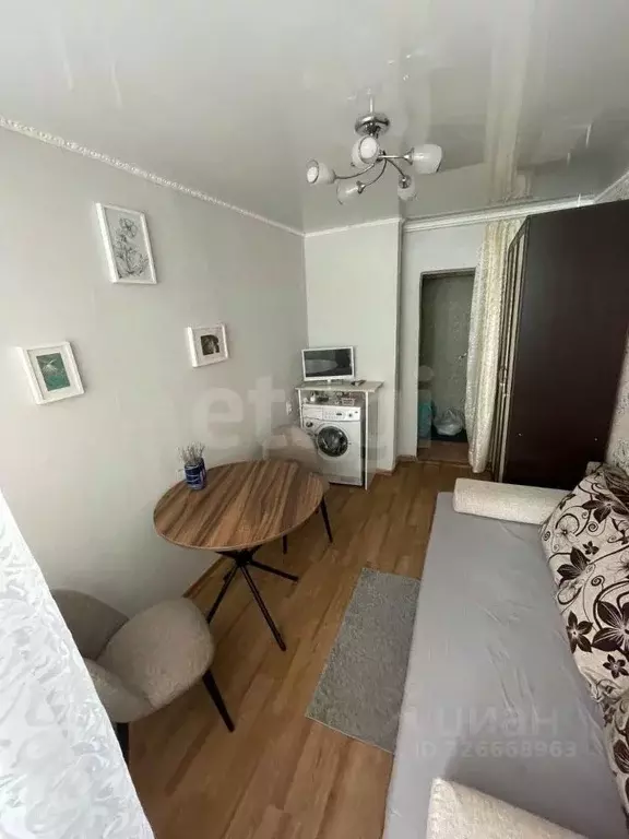 Студия Тюменская область, Тюмень ул. 30 лет Победы, 81 (15.0 м) - Фото 1