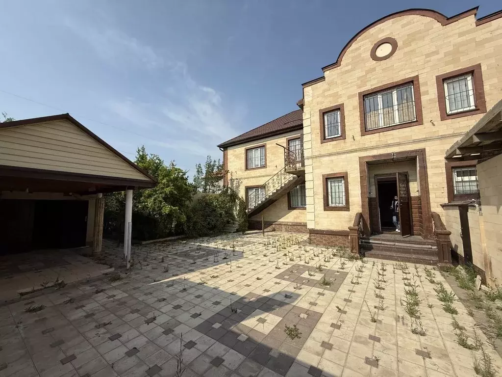 Дом в Дагестан, Махачкала проезд 6-й Ребристый, 3 (300 м) - Фото 2