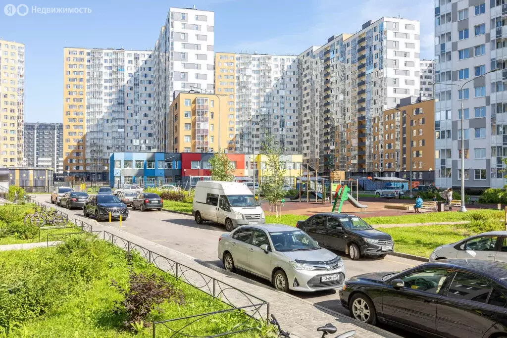 Квартира-студия: Мурино, Воронцовский бульвар, 21к3 (20 м) - Фото 1