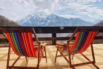 Дом в Краснодарский край, Сочи Красная Поляна пгт, 2-й Садовый мкр, ... - Фото 1