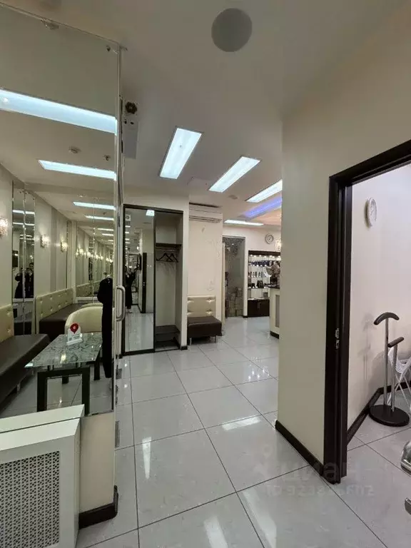 Помещение свободного назначения в Москва Авиационная ул., 63 (200 м) - Фото 2