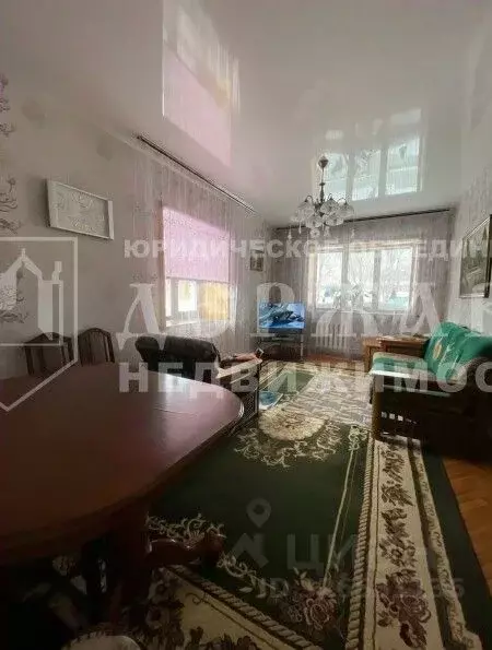 Дом в Кемеровская область, Топки Топкинская ул. (57 м) - Фото 1