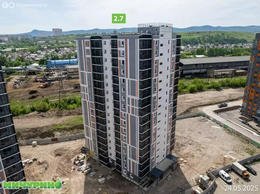 3-комнатная квартира: Красноярск, улица Кутузова, 2с4 (78.3 м) - Фото 1