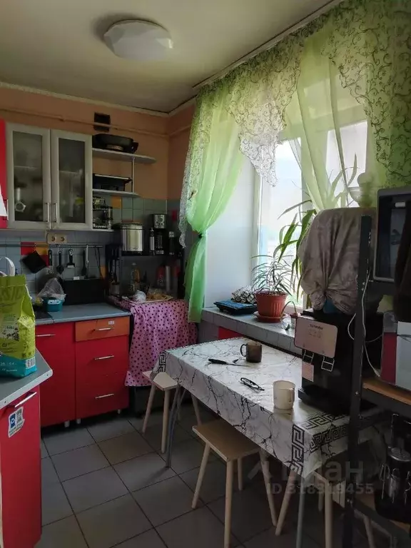 3-к кв. Свердловская область, Верхняя Пышма ул. Уральских Рабочих, 37 ... - Фото 0