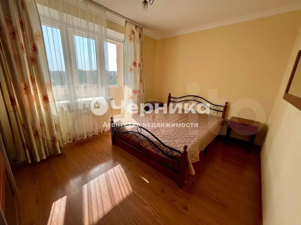 3-к. квартира, 100 м, 4/5 эт. - Фото 0