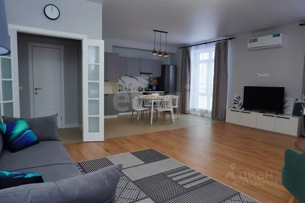 2-к кв. Ямало-Ненецкий АО, Новый Уренгой Славянский мкр, 6/1 (70.9 м) - Фото 1