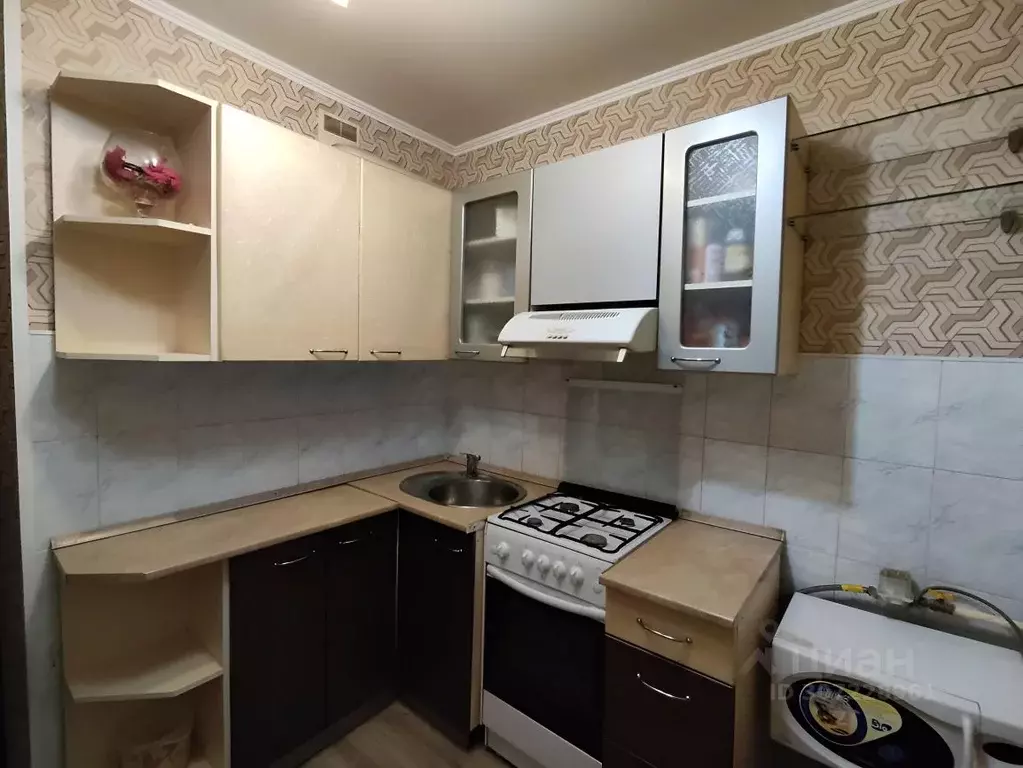 3-к кв. Саратовская область, Саратов Южная ул., 42А (57.8 м) - Фото 1