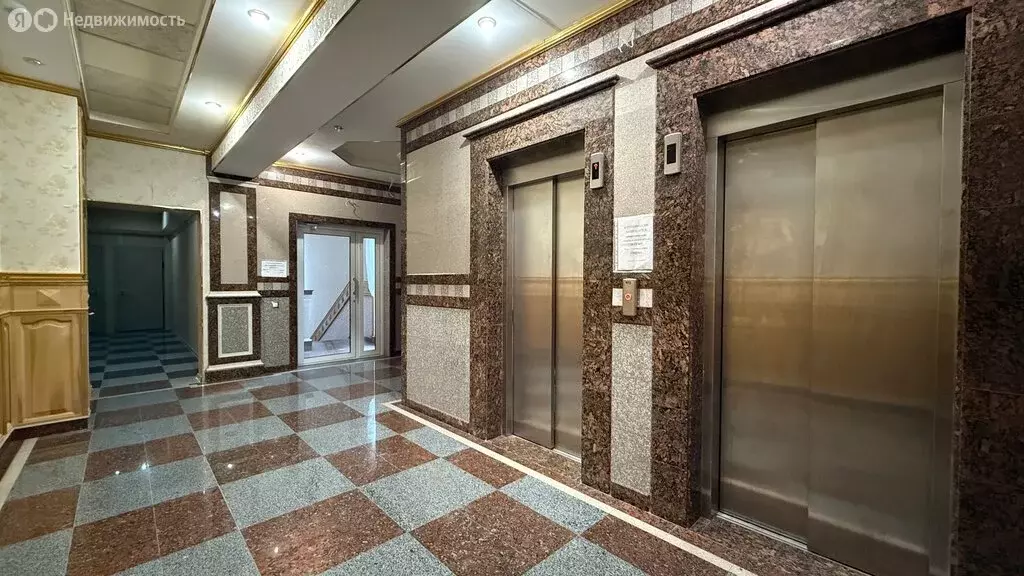 Квартира-студия: Алушта, Набережная улица, 16И (31.5 м) - Фото 1