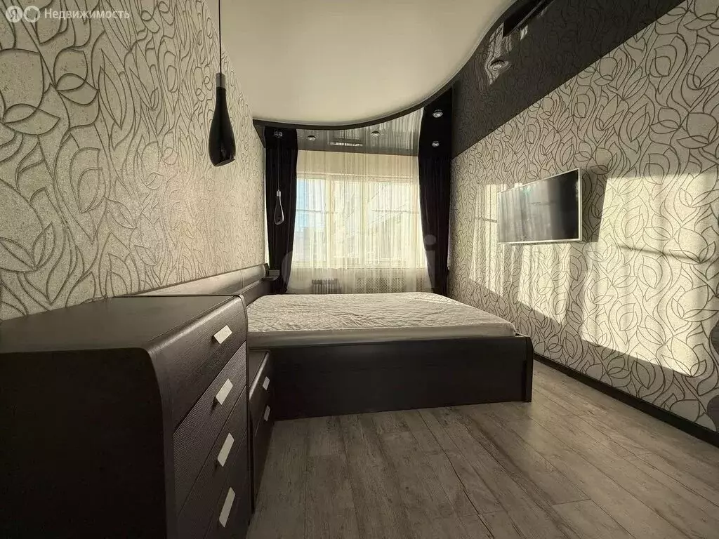 3-комнатная квартира: Новый Уренгой, Ленинградский проспект, 4Б (60.8 ... - Фото 1