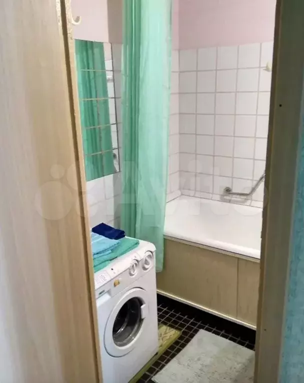 Комната 38 м в 1-к., 21/22 эт. - Фото 1