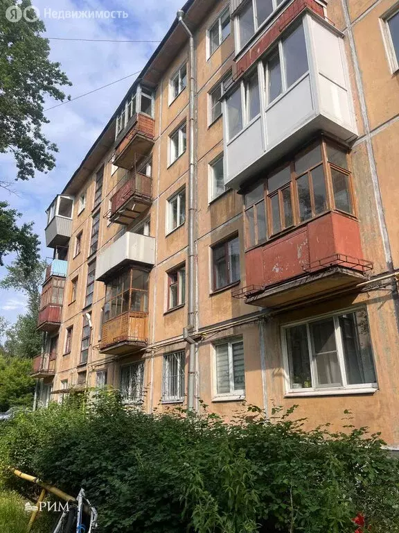 3-комнатная квартира: Череповец, Парковая улица, 18 (55.2 м) - Фото 1