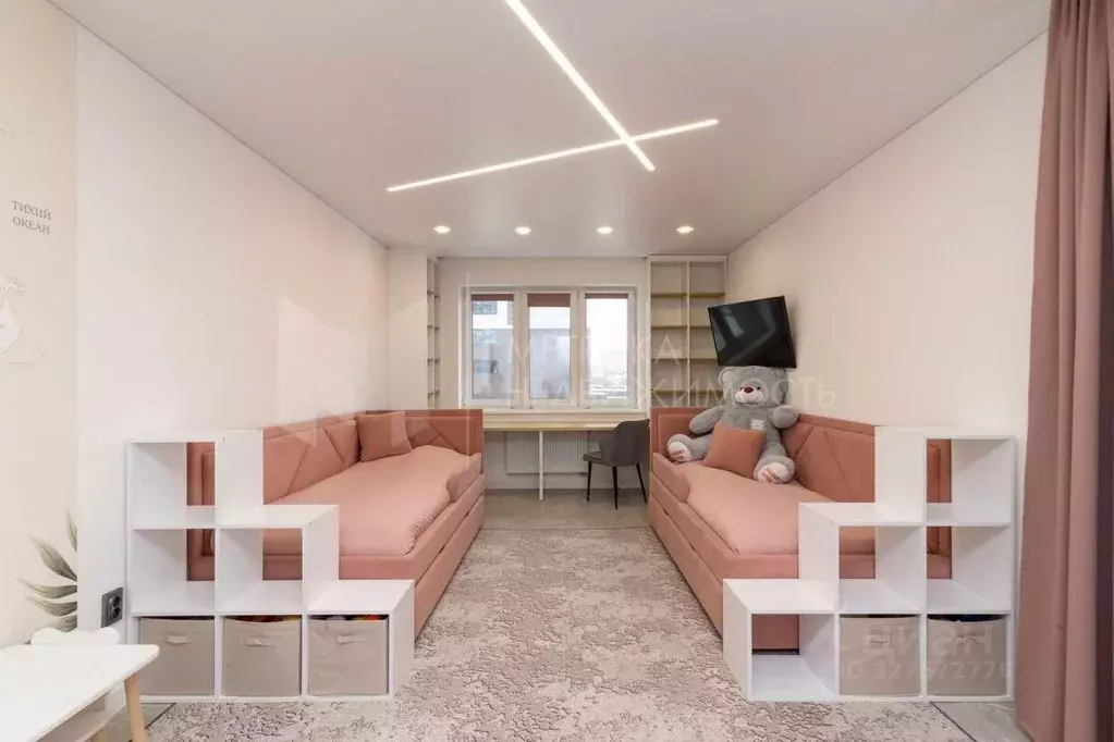 2-к кв. Тюменская область, Тюмень ул. Тальниковая, 1 (74.4 м) - Фото 1