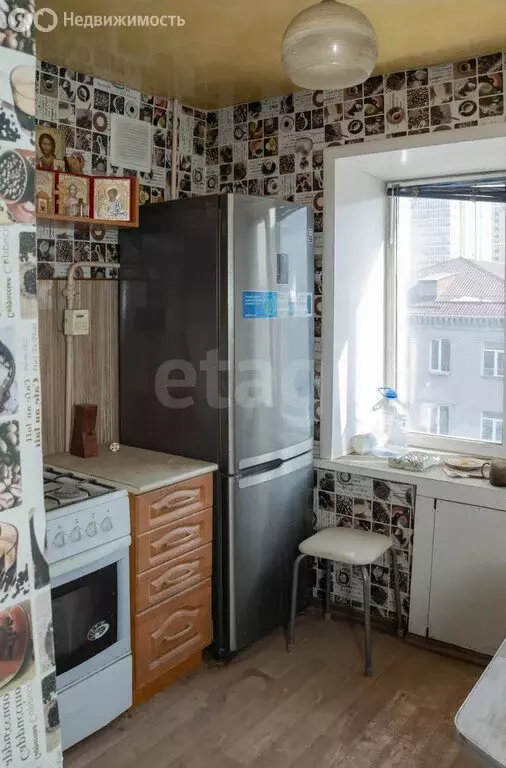 4-комнатная квартира: Курган, Уральская улица, 3 (63.5 м) - Фото 1