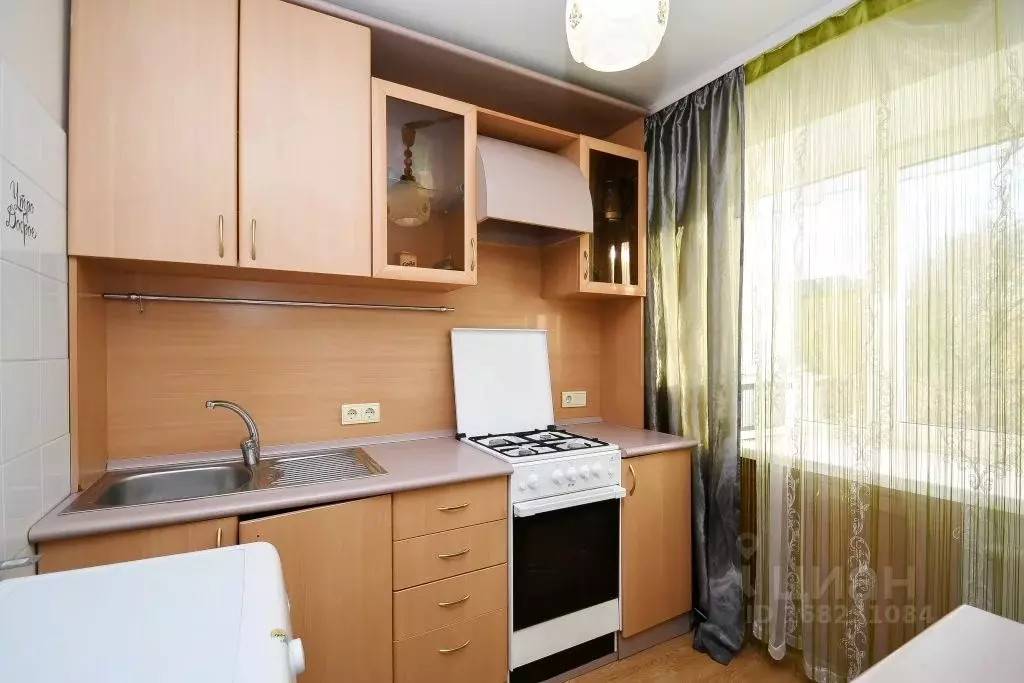 1-к кв. Омская область, Омск наб. Иртышская, 28 (32.0 м) - Фото 1