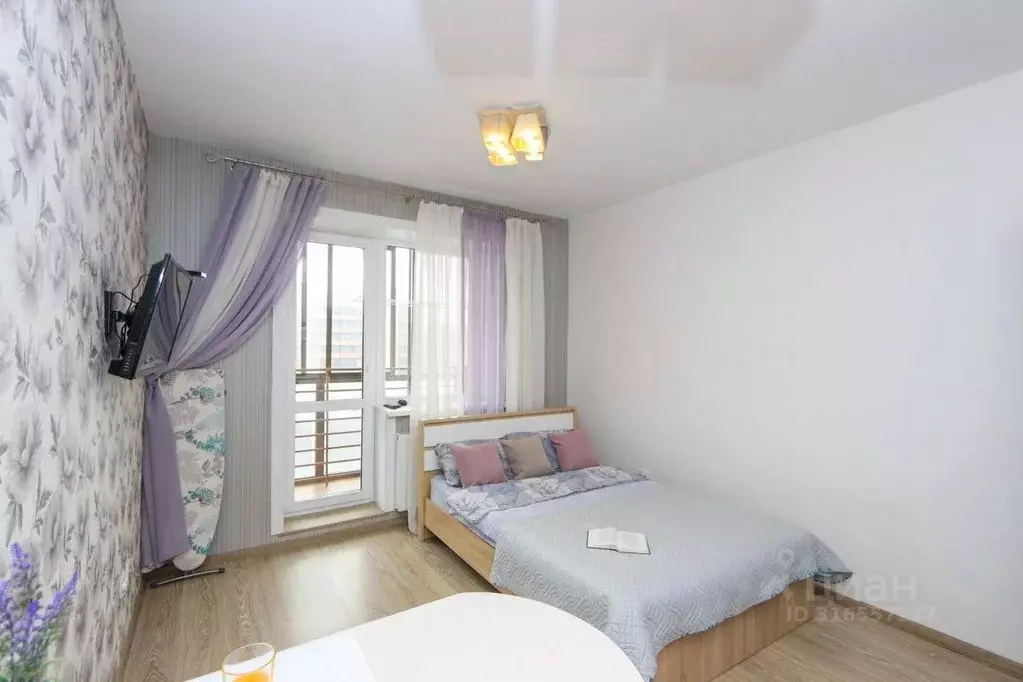 1-к кв. Иркутская область, Иркутск проезд Юрия Тена, 10 (25.0 м) - Фото 0