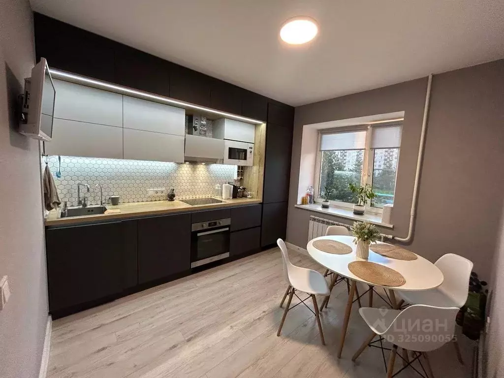 3-к кв. Санкт-Петербург ул. Типанова, 36к1 (78.0 м) - Фото 1