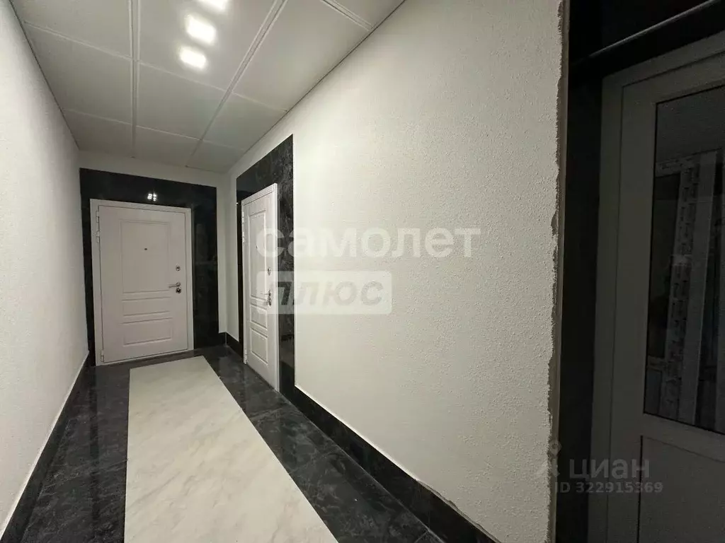 3-к кв. Волгоградская область, Волгоград ул. Покрышкина, 2 (126.0 м) - Фото 2