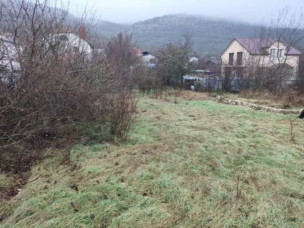 Участок в Севастополь с. Кизиловое, проезд Центральный, 281 (5.0 сот.) - Фото 1