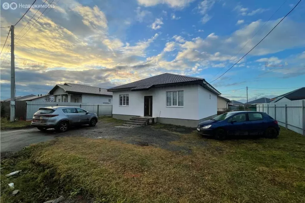 Дом в Свердловская область, Белоярский муниципальный округ, коттеджный ... - Фото 2