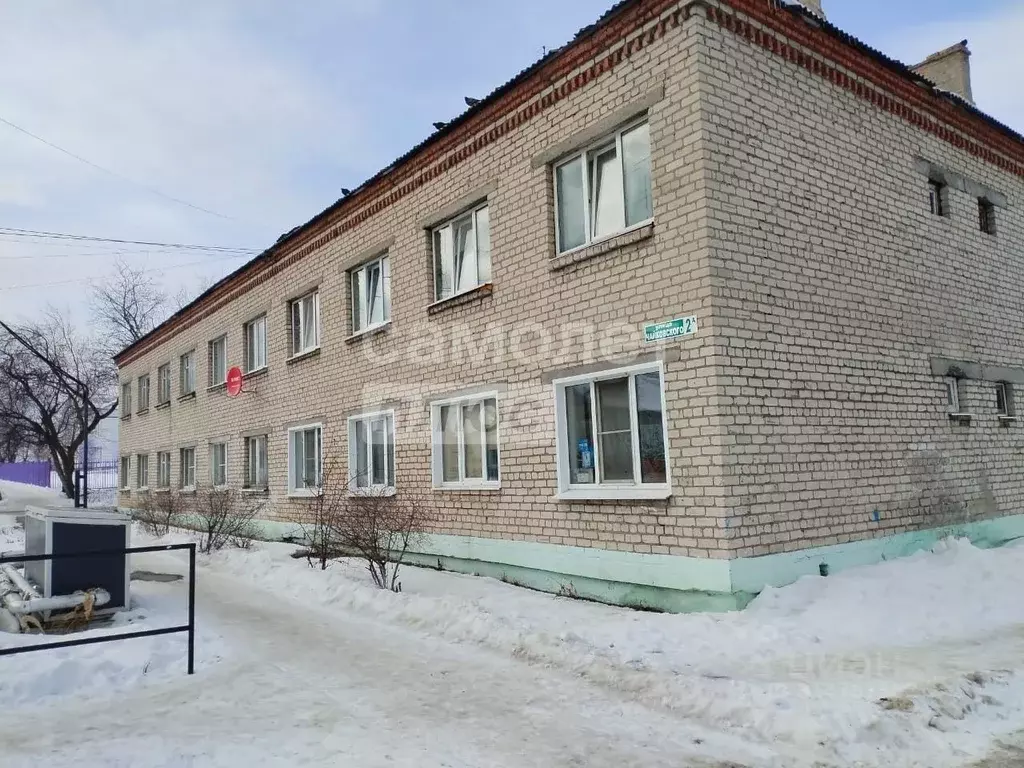 3-к кв. Свердловская область, Артемовский ул. Чайковского, 2А (60.7 м) - Фото 0
